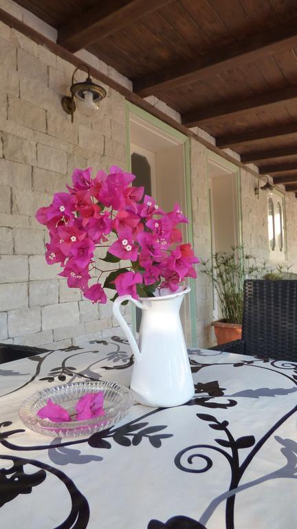 La Villa Rosa Al Mare Pozzallo Exterior photo