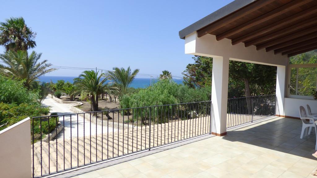 La Villa Rosa Al Mare Pozzallo Exterior photo